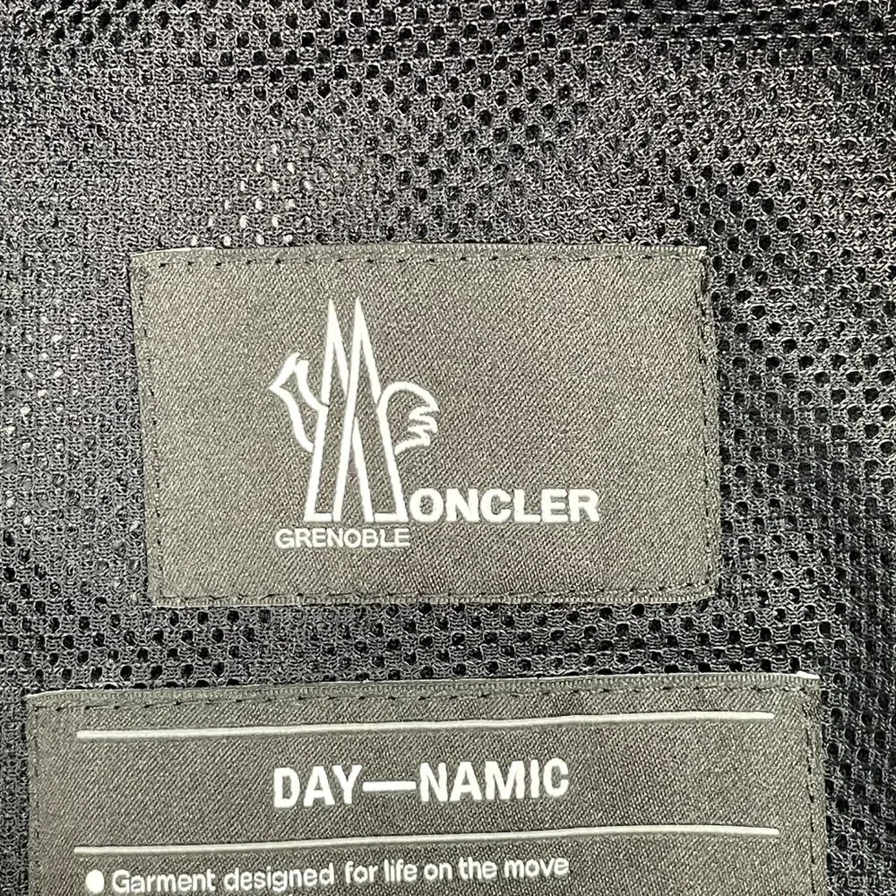 Moncler Grenoble Bermuda Shorts Men's Size Large (Fits 36) Day-Namic 10" NWT - Picture 8 of 16